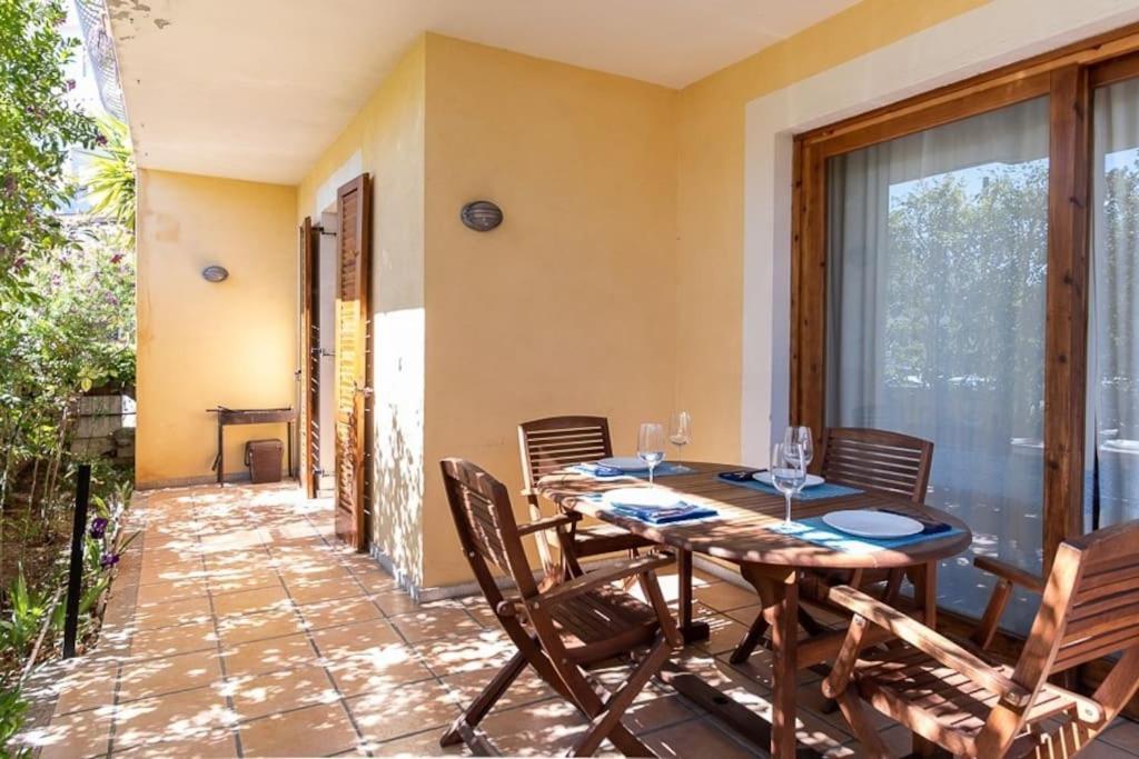 Ferienwohnung Luisa Sunny House Santa Maria Navarrese Exterior foto